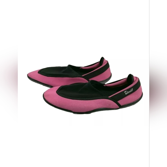 Women's Water Shoes Sz 9 Pink Barbie Core *Excellent Condition* - Picture 4 of 6